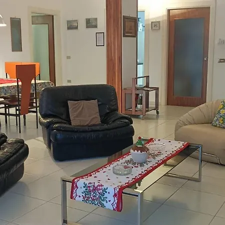 דירה Sun Terrace סורנטו