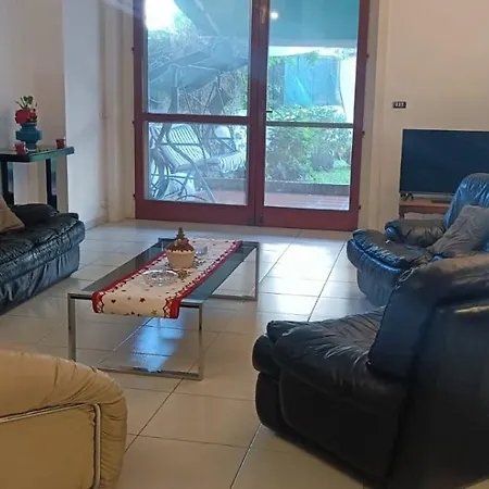 Sun Terrace 아파트